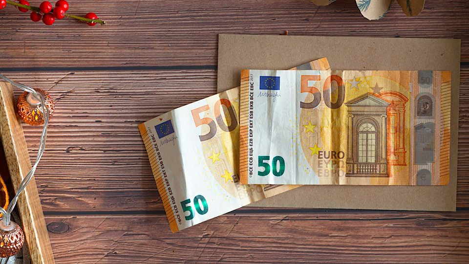 Welfare christmas bonus ilness benefit