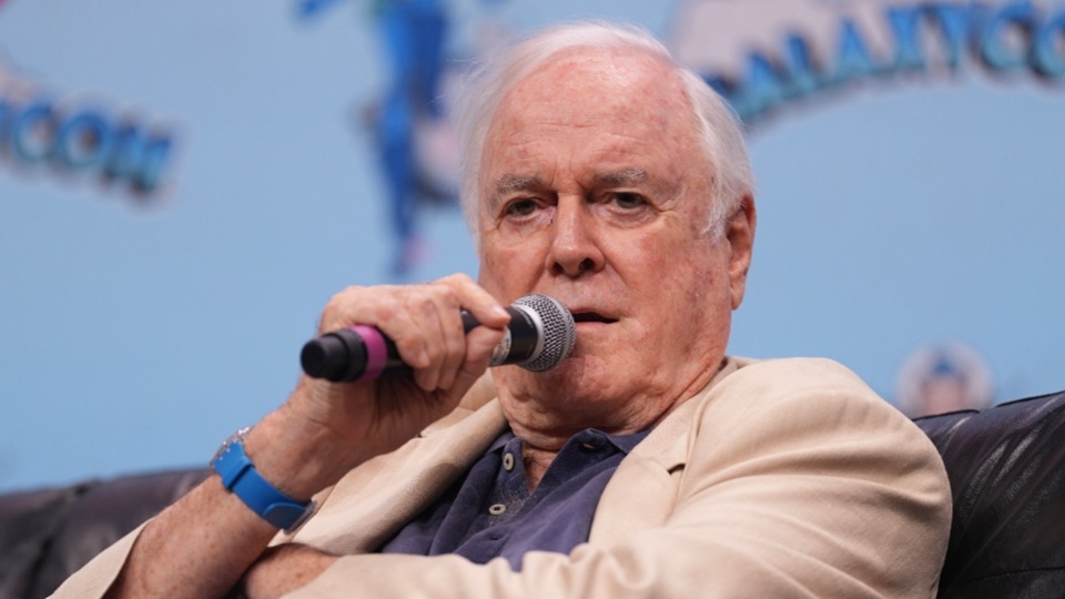 John Cleese avoiding British Columbia over gender ideology fine - Gript